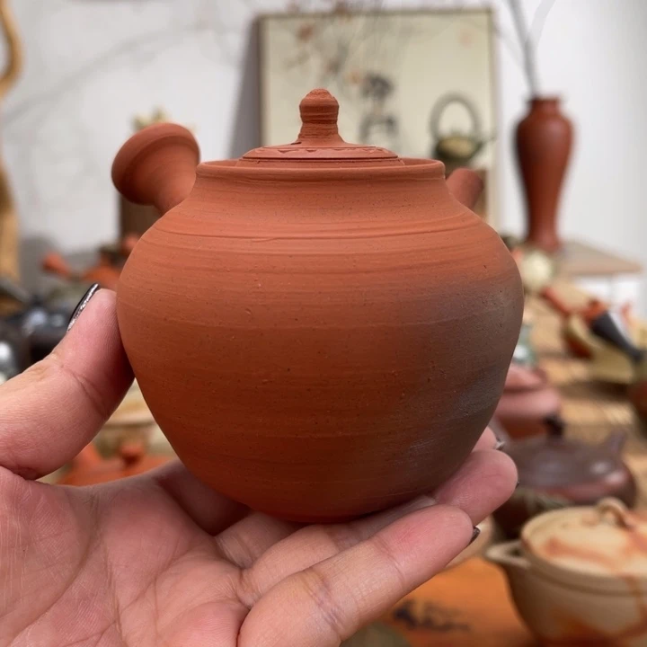 常滑秀山手作茶壶