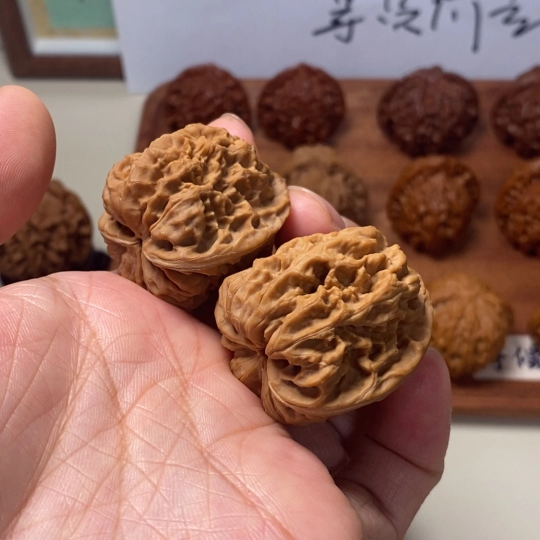 吊坠文玩核桃北京野蟾皮质骨质好