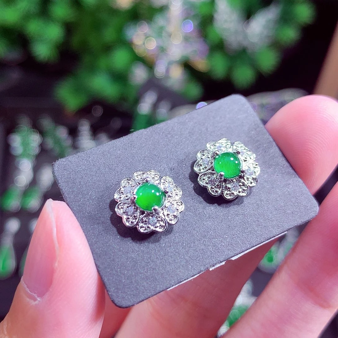 颈饰未镶嵌翡翠天然