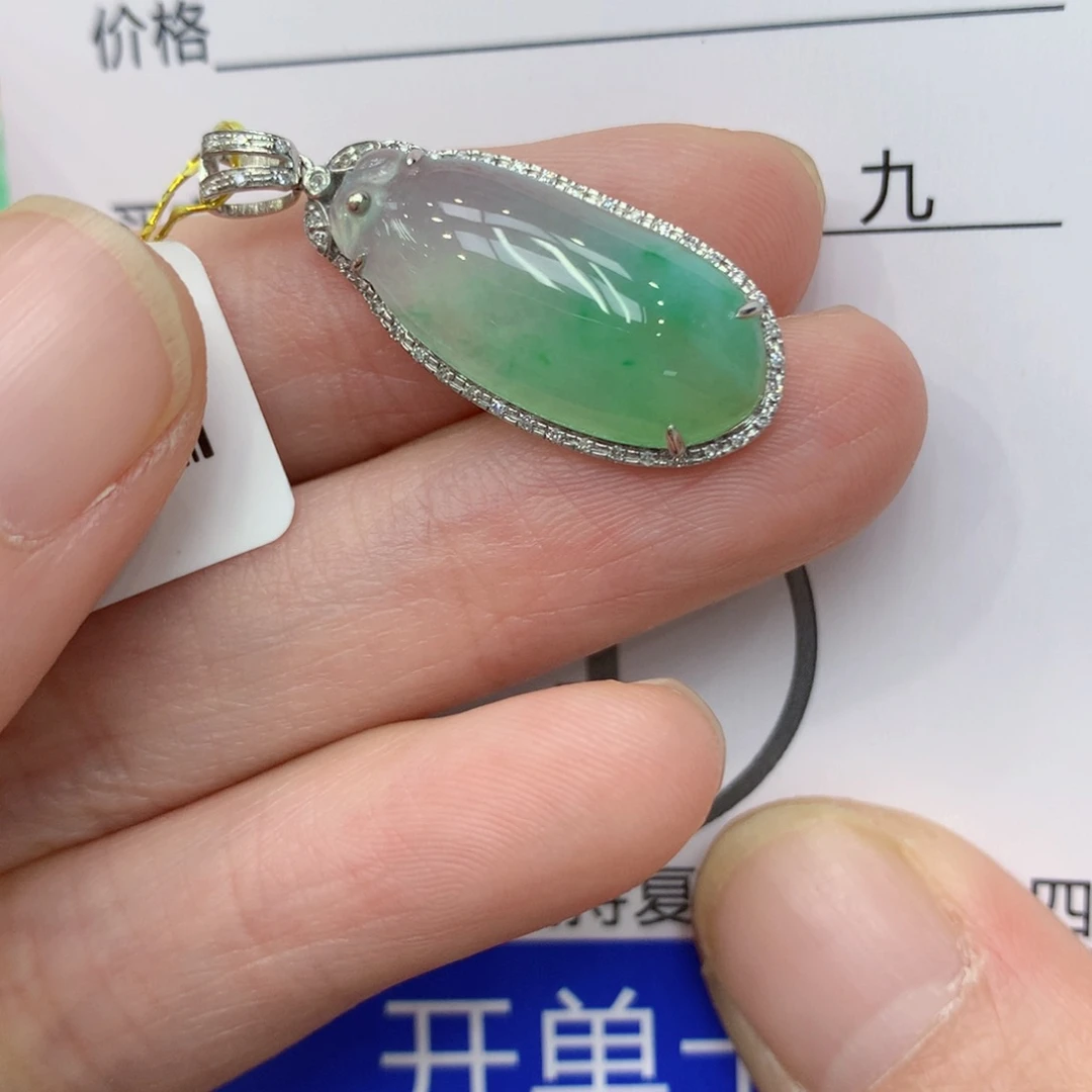 翡翠颈饰18K金镶嵌12345677789