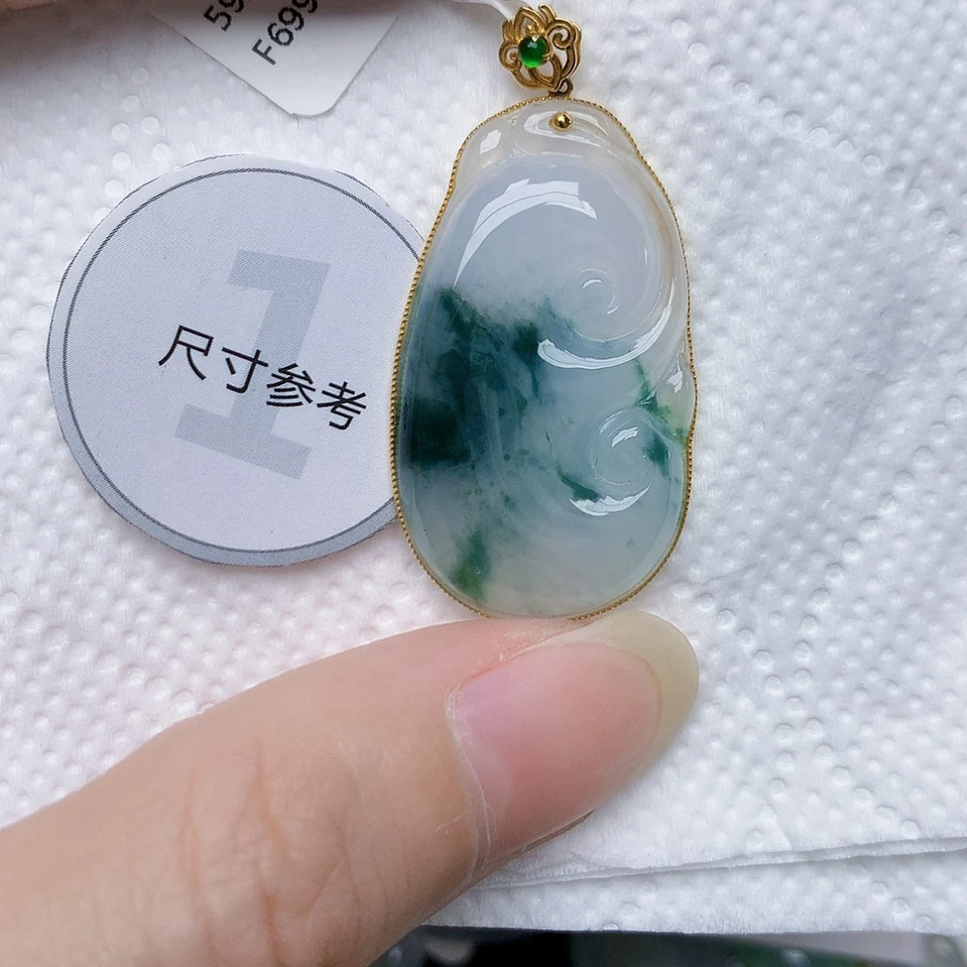翡翠18K金镶嵌颈饰天然A货翡翠