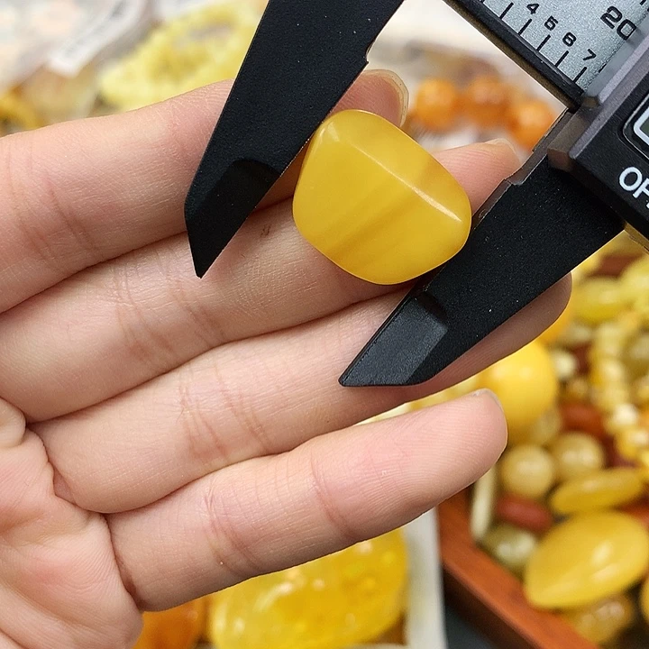 未镶嵌琥珀裸石琥珀蜜蜡
