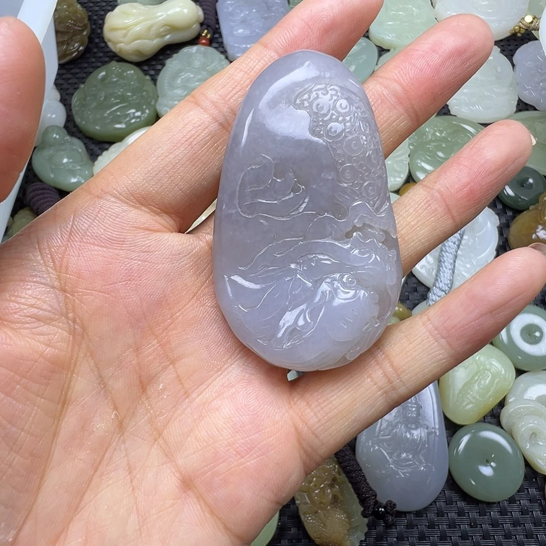 和田玉未镶嵌吊坠(赠链)漏漏漏