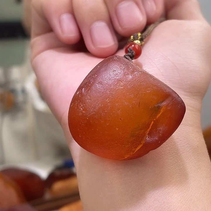琥珀未镶嵌珠宝奇石海漂全皮