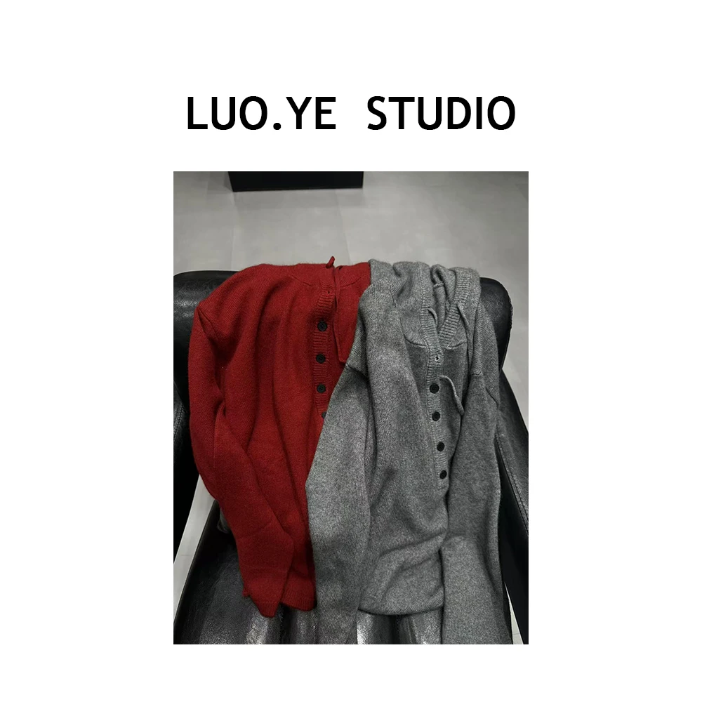 罗爷 · 【羊毛小红帽】2025秋冬女款欧货连帽长袖羊毛衫显瘦百搭