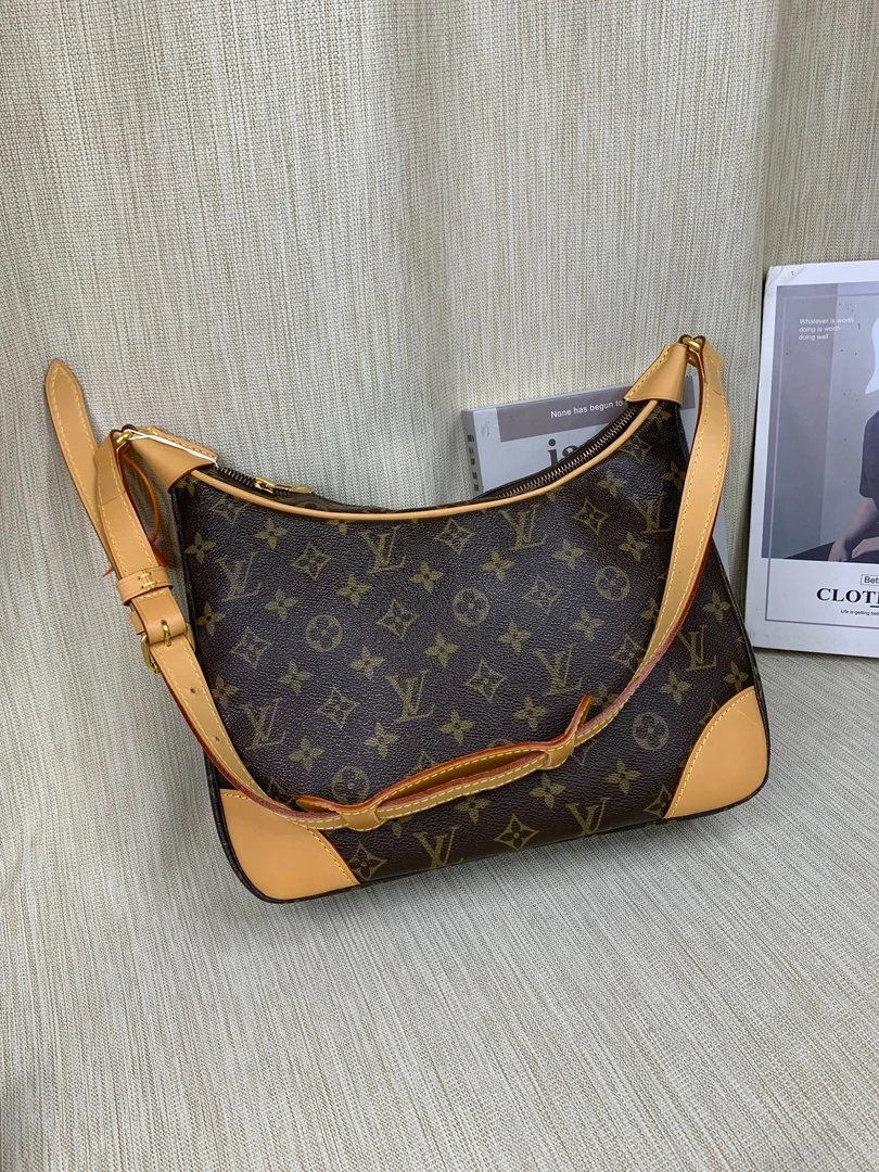 修复品LouisVuitton/路易威登 老花牛角包/WJ10205602/5602