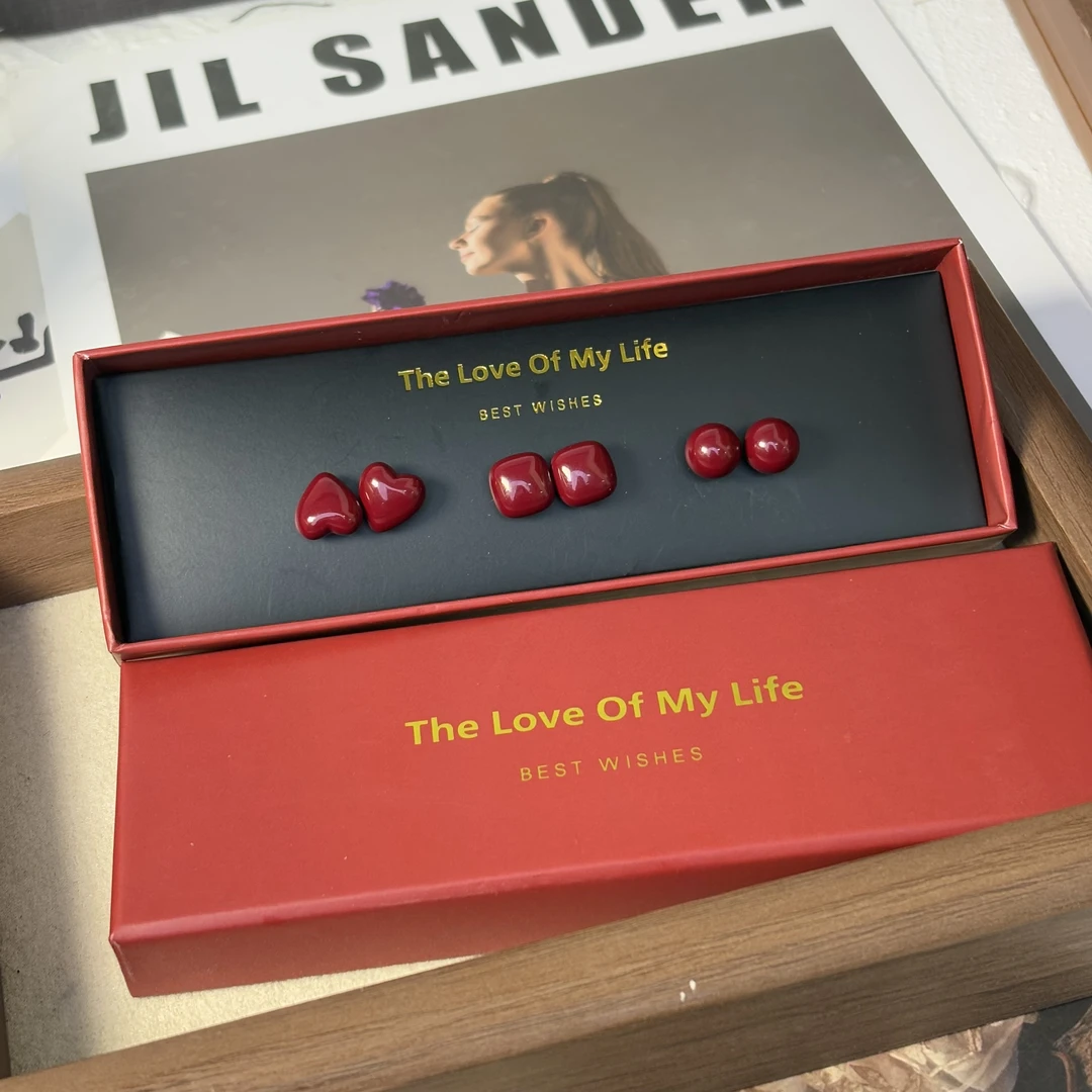 铜合金仿珍珠耳饰 【阿敲】A982~秋冬红色耳钉女复古港风高级感耳环