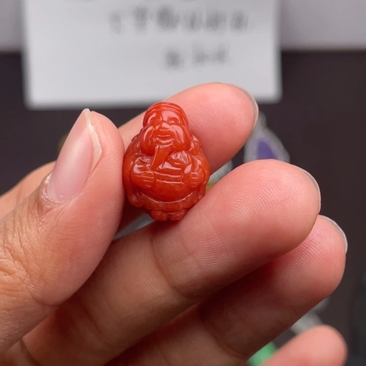 独***立翡翠未镶嵌颈饰吊坠