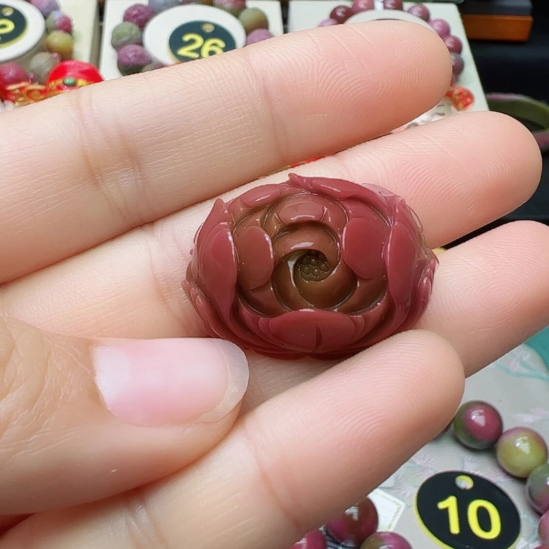 石英质玉定制未镶嵌盐源