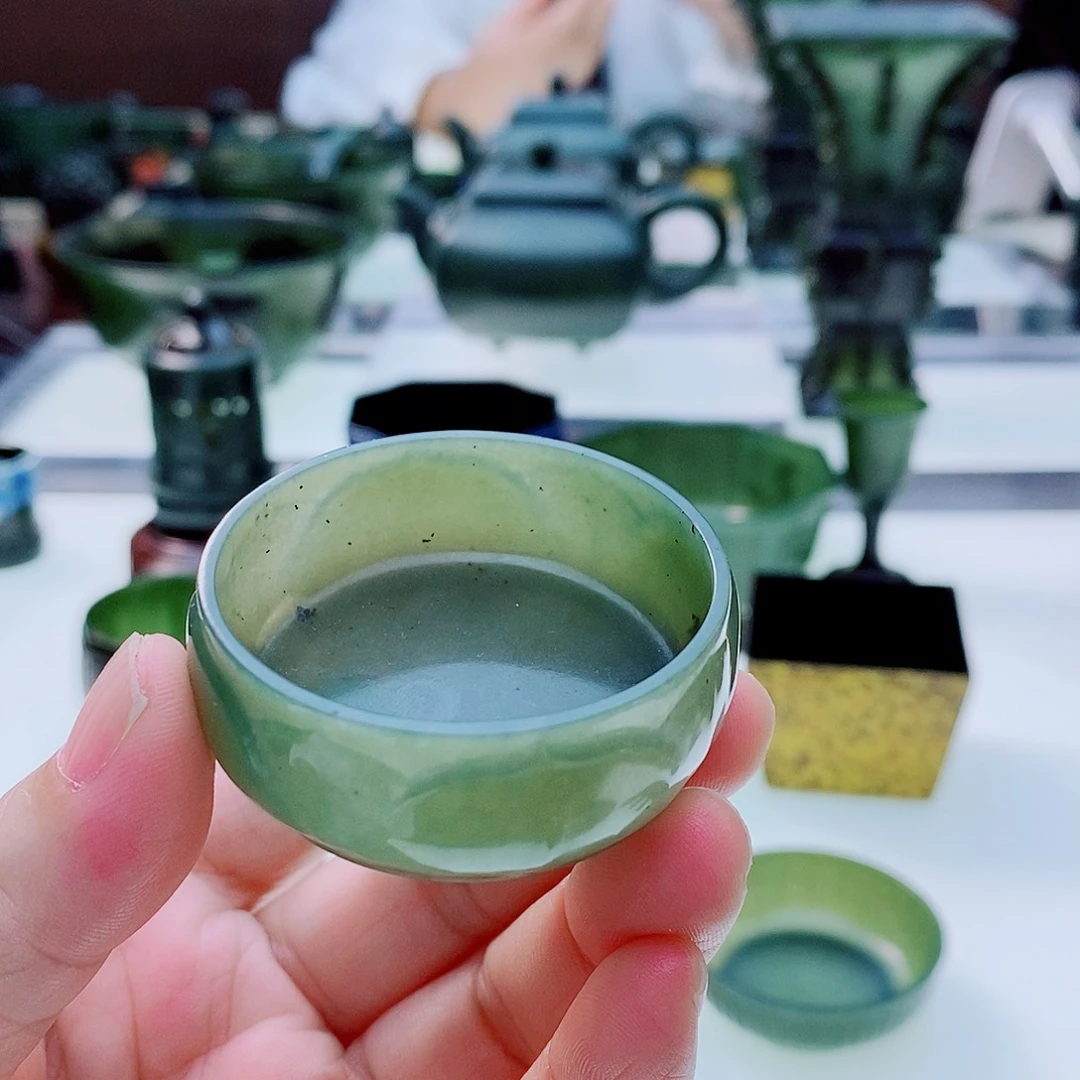未镶嵌和田玉（青玉）摆件福利