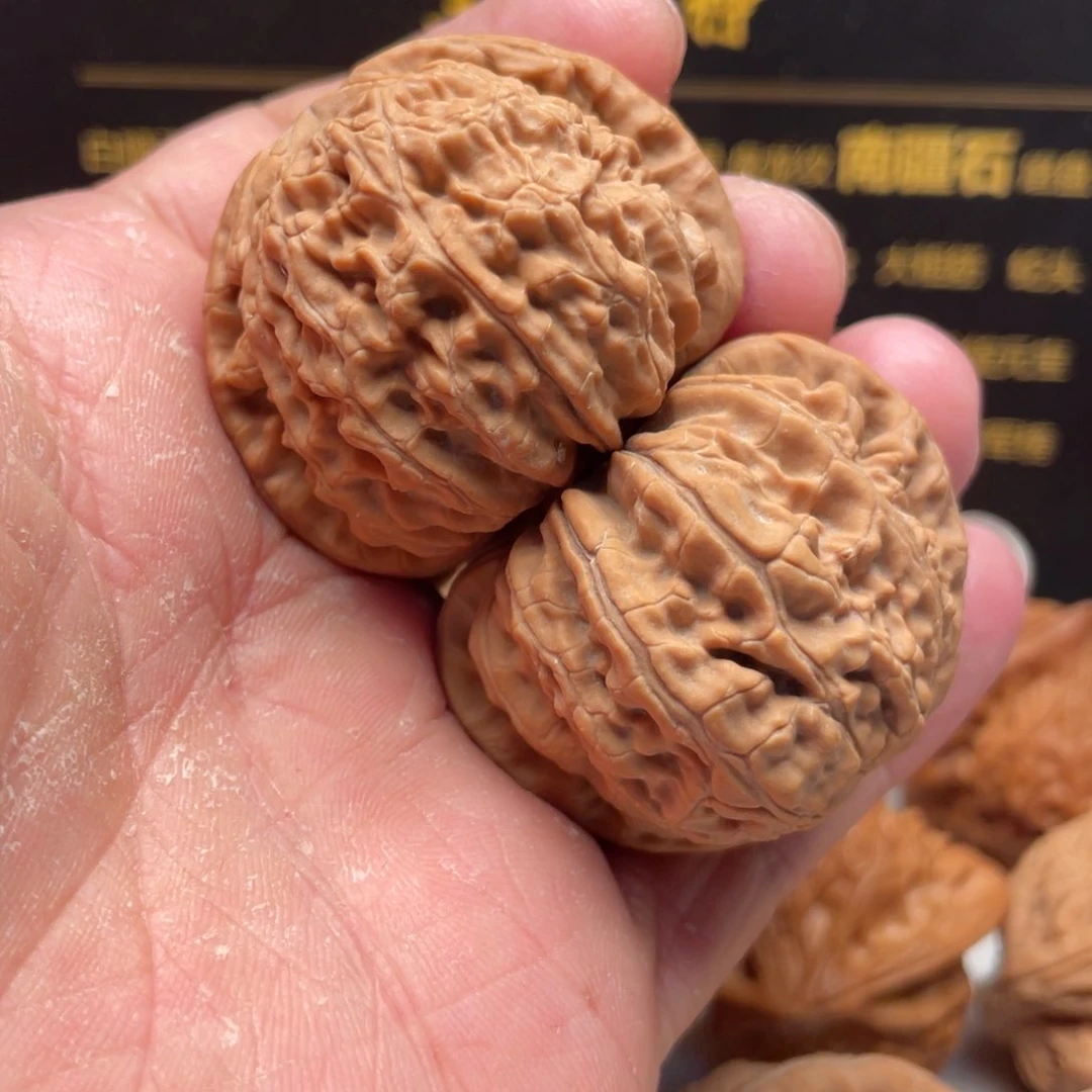 文玩核桃把件正****441尺全品闷白