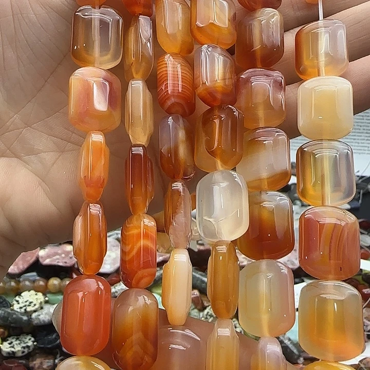 查罗石合金半成品玛瑙片片一条