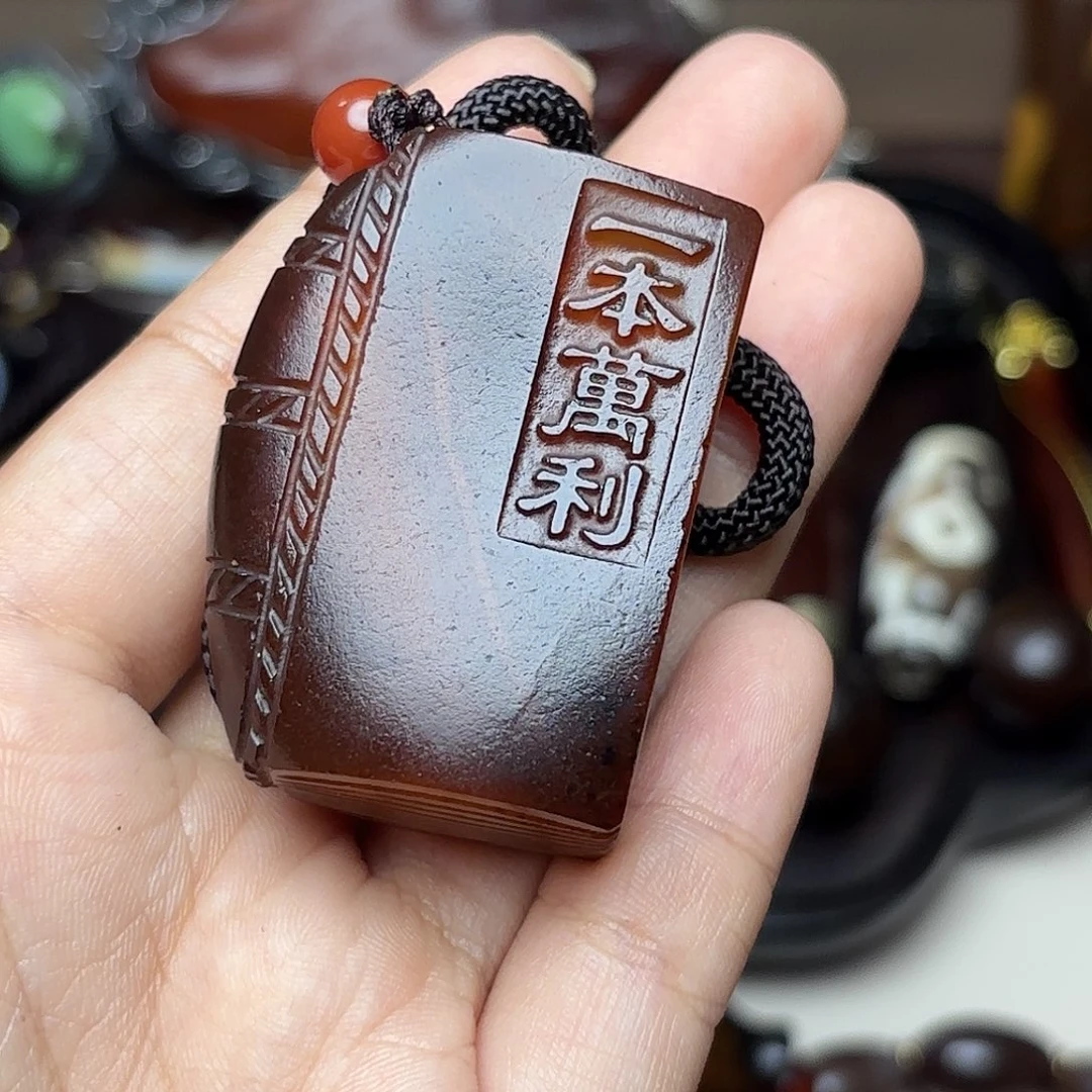 未镶嵌颈饰玛瑙/玉髓