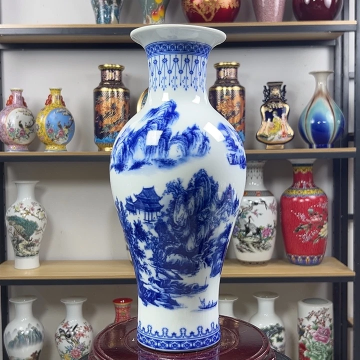 摆件景德镇青花鱼尾瓶