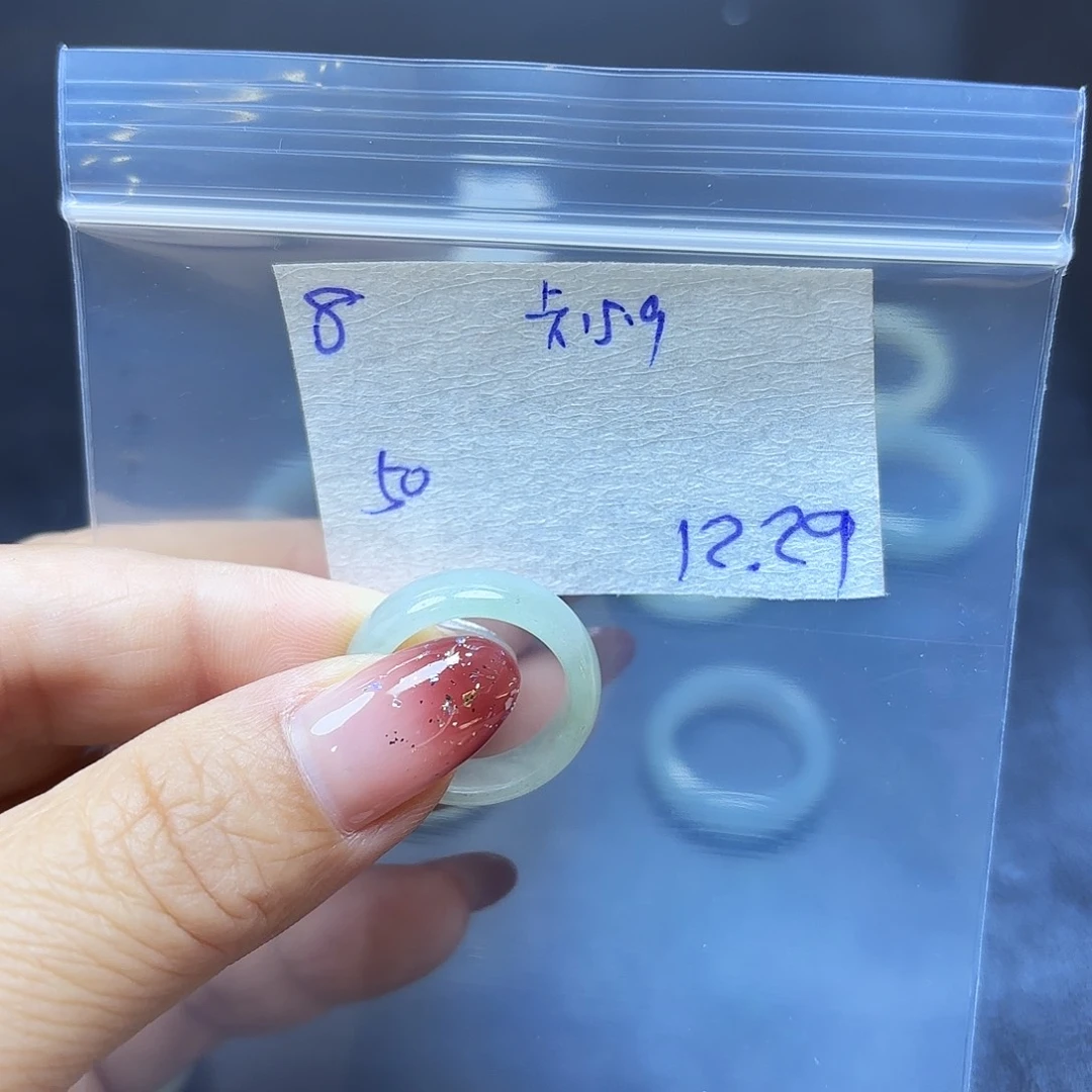 定制翡翠未镶嵌不退