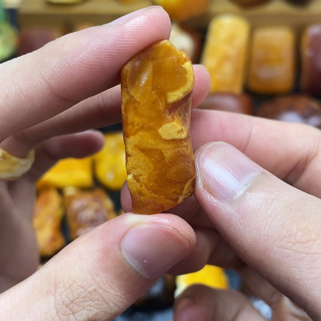 定制琥珀未镶嵌定制