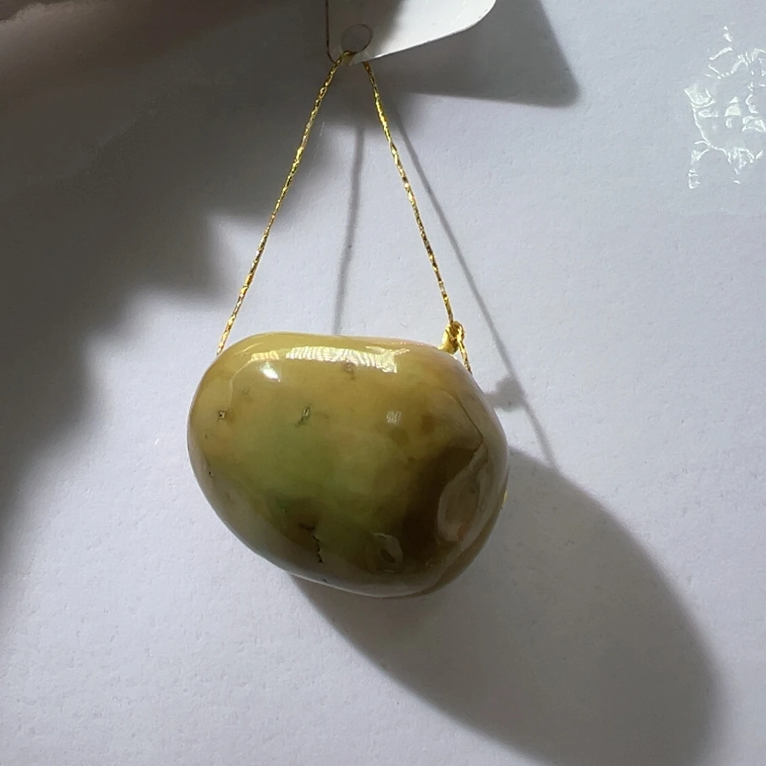 绿松石未镶嵌挂件