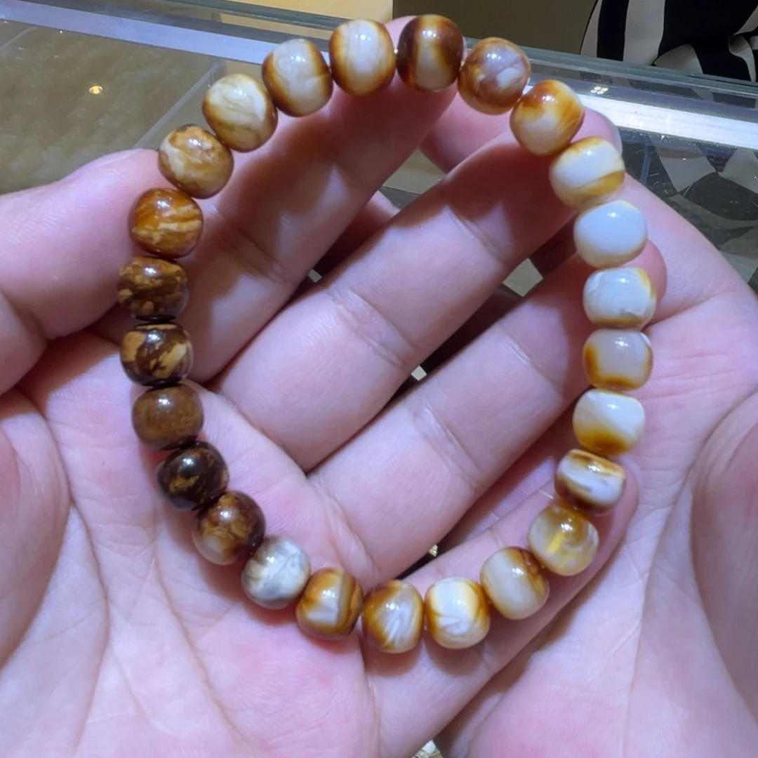 蜜蜡未镶嵌珠宝奇石