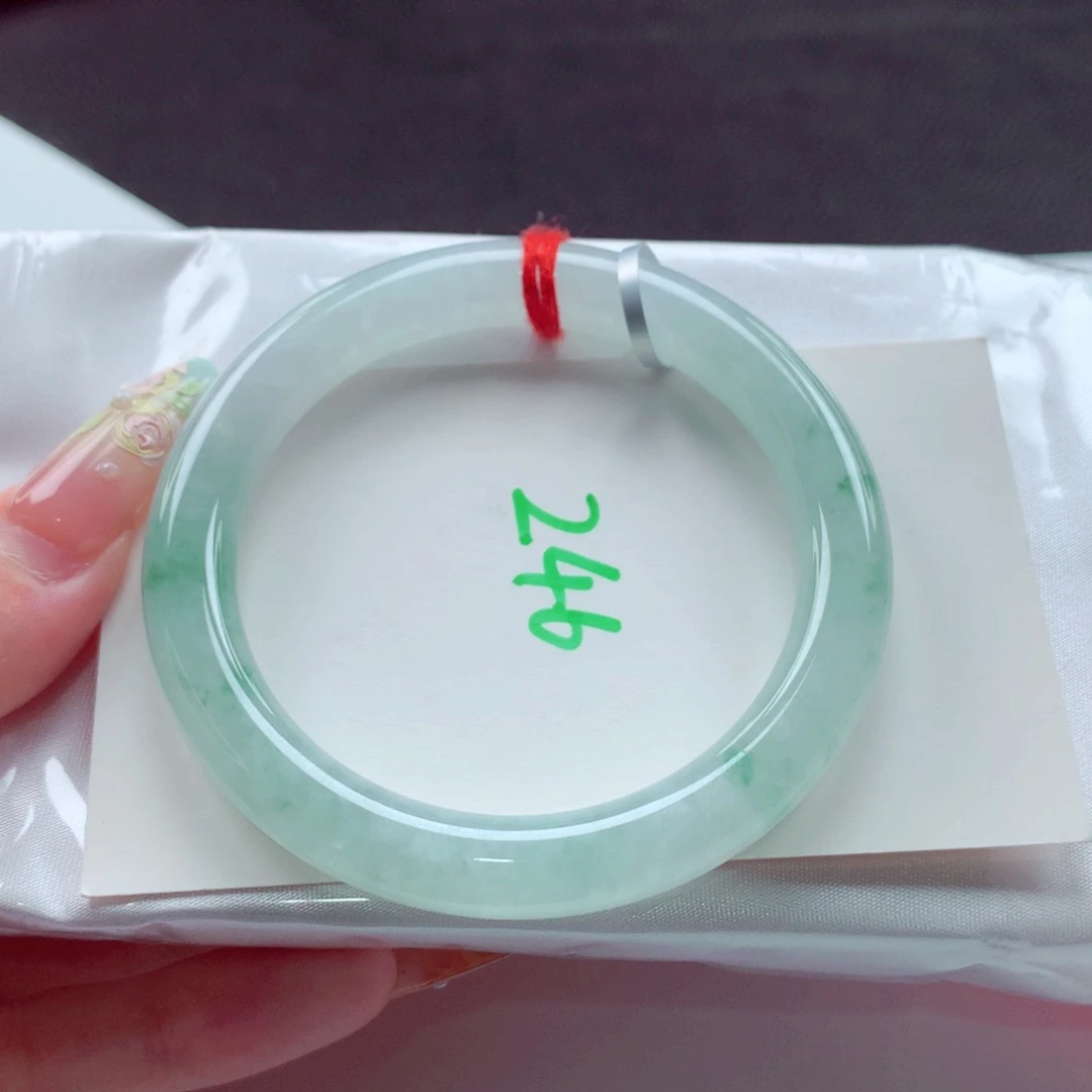 翡翠手镯未镶嵌天然缅甸翡翠A货手镯 246号