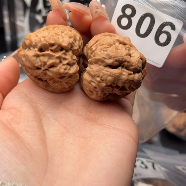 吊坠文玩核桃三角勉点38/42