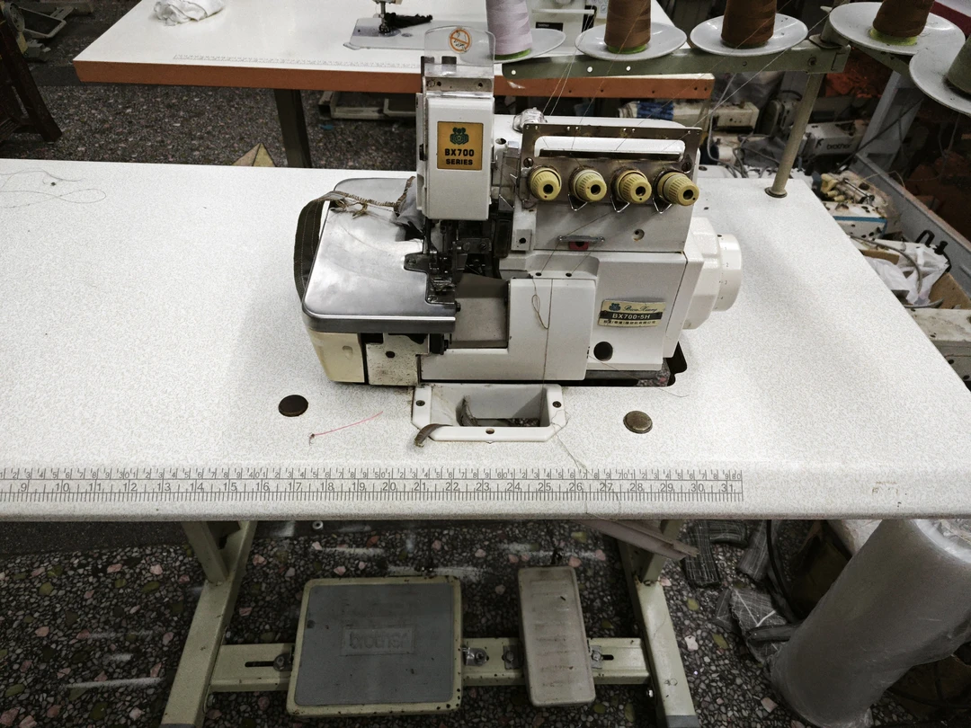 标兄直驱五线锁边机可三线