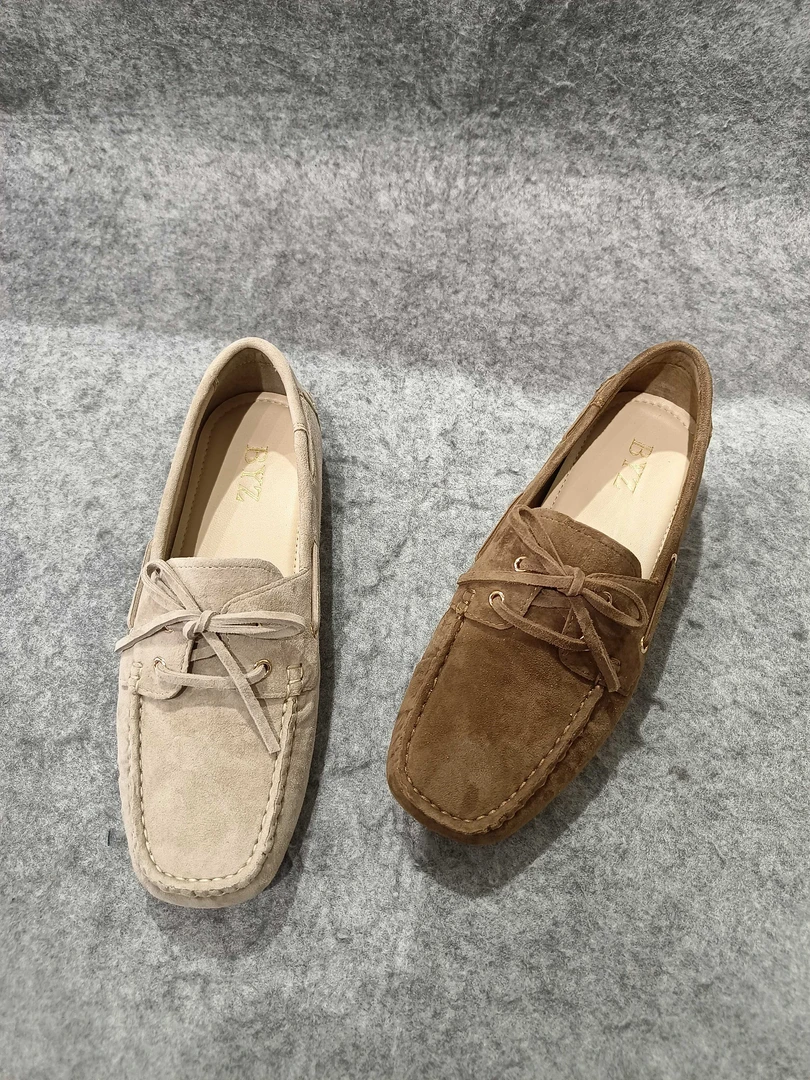 2025年品牌女鞋春季新款真皮纯色乐福鞋舒适平底方头百搭软底单鞋