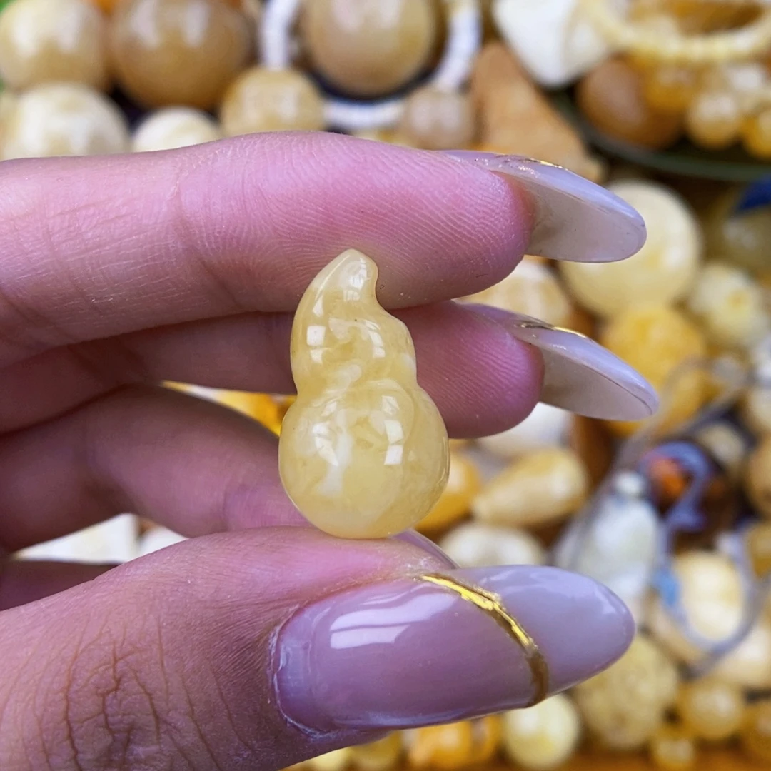 琥珀未镶嵌珠宝奇石粉