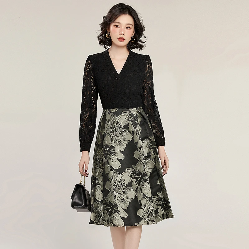 51NY0A0155蕾丝提花V领中裙连衣裙女2025春