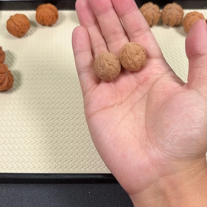 文玩核桃吊坠9.9福利款小白茬