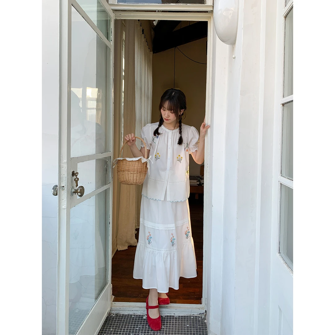 你好卡农 原创彩色刺绣上衣半身裙套装女夏宽松衬衫a字长裙两件套