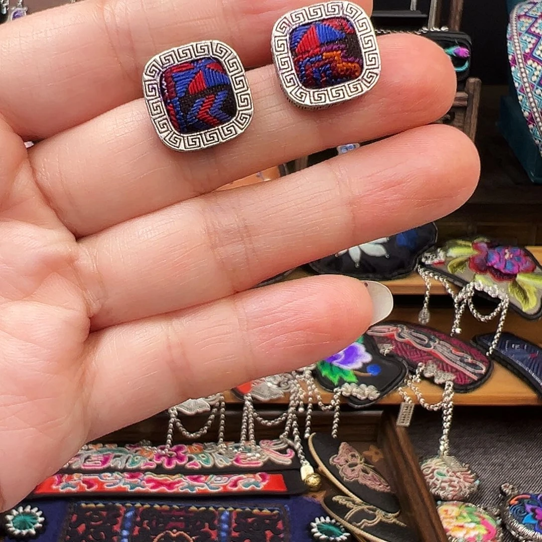 织绣手工刺绣工艺品19