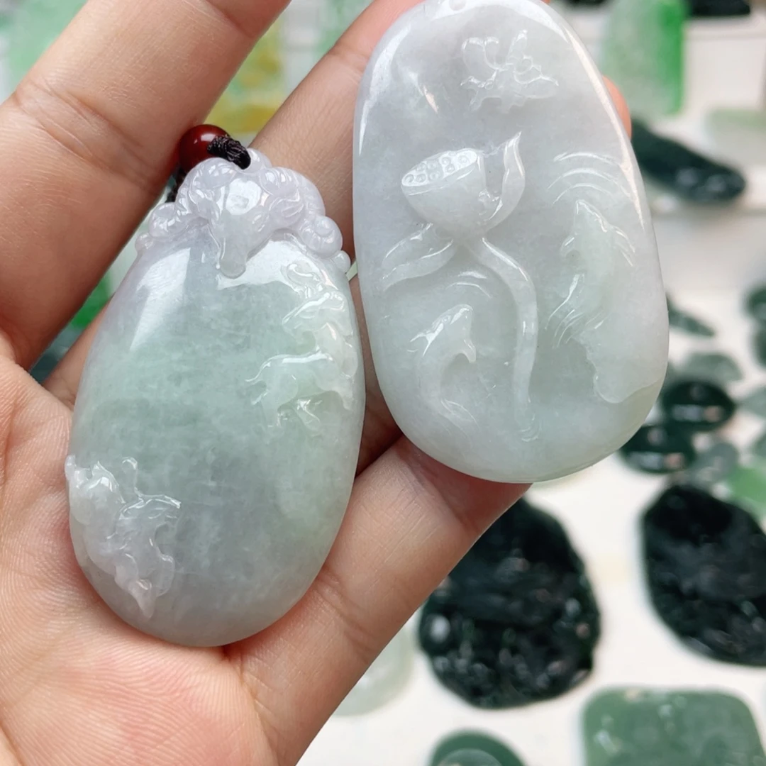 翡翠颈饰未镶嵌翡翠挂件