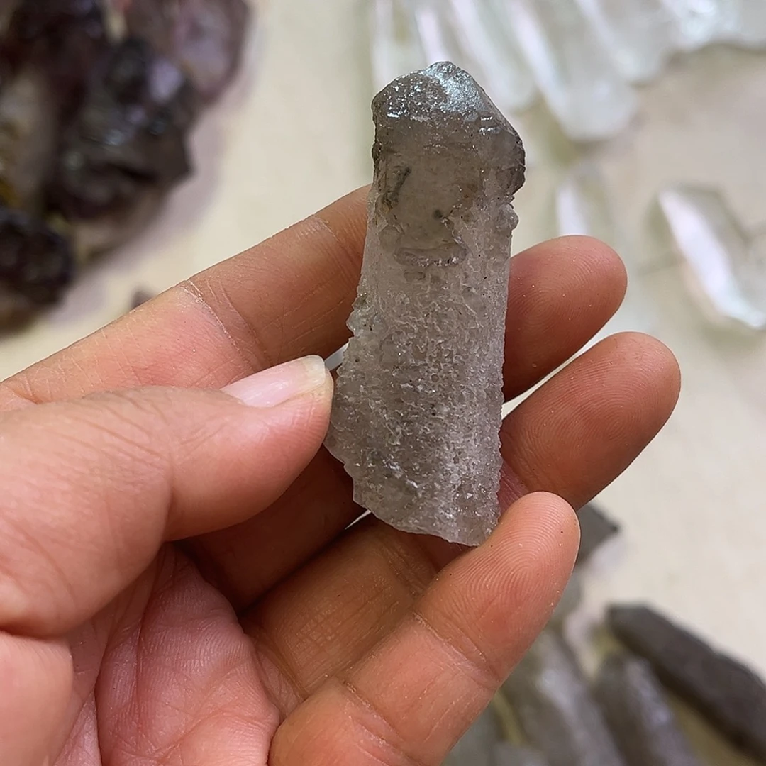 ****独未镶嵌珠宝半成品水晶
