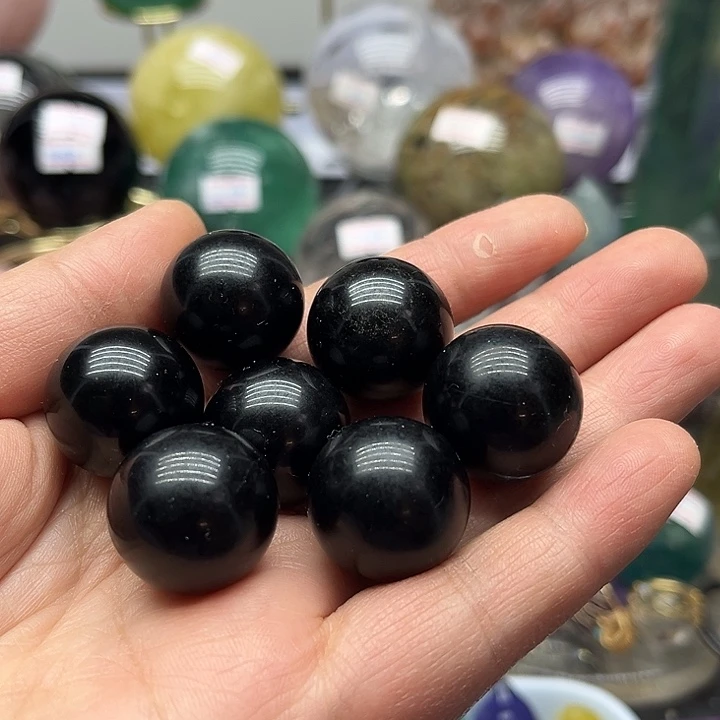 珠宝半成品未镶嵌水晶85克小球