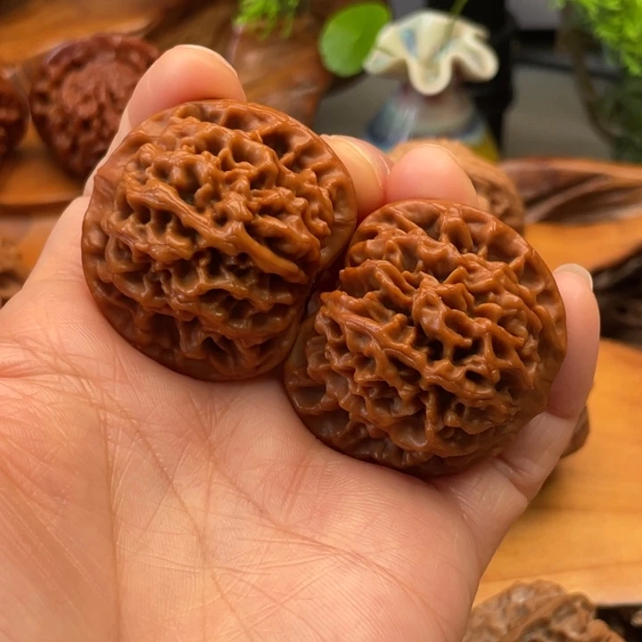 张***爪秦闷文玩核桃38尺寸