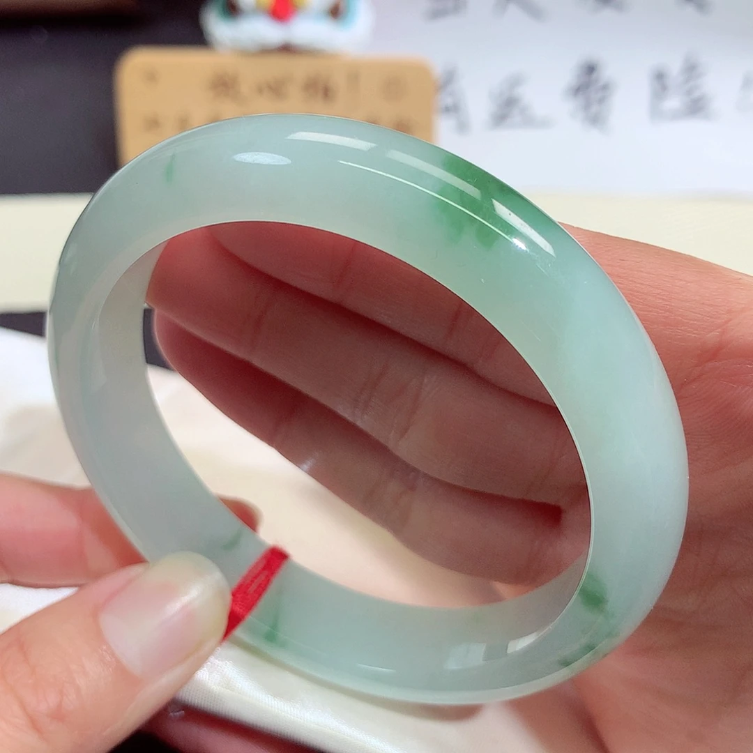 翡翠未镶嵌手镯122202