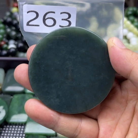 未镶嵌和田玉珠宝半成品