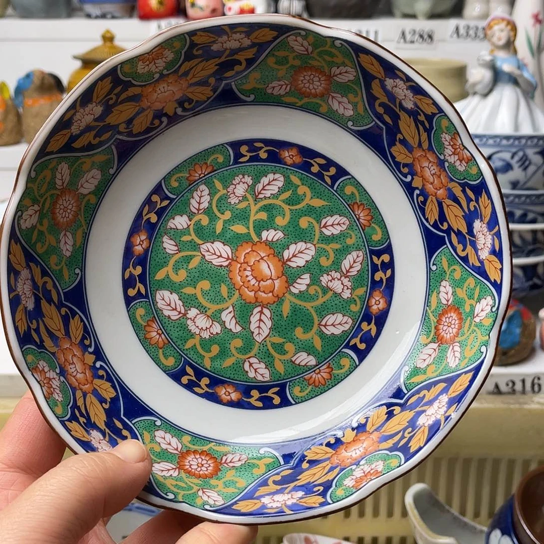 瓷片哈哈哈我来拉了笑拉哈啊这不是