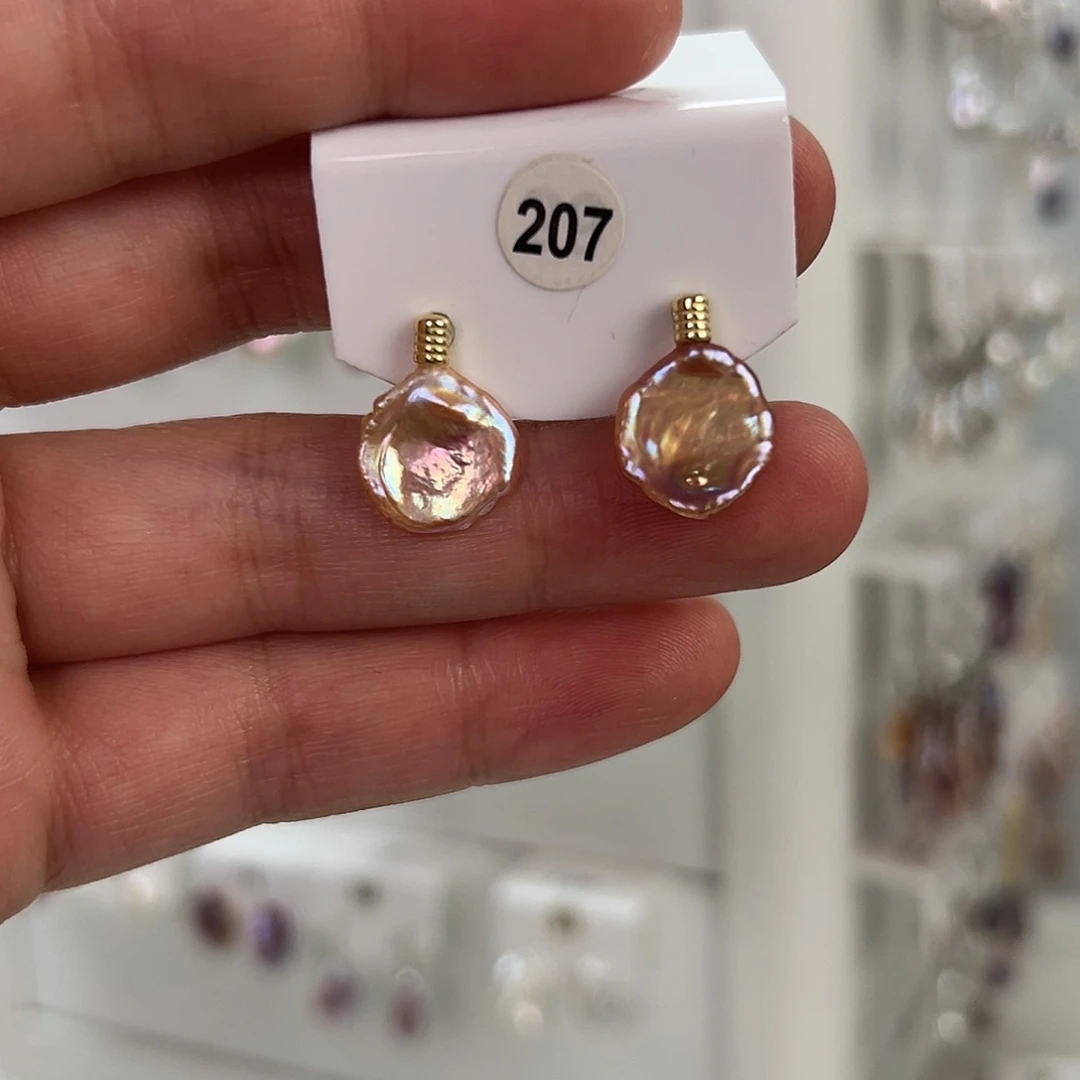 非金属巴洛克花瓣耳饰