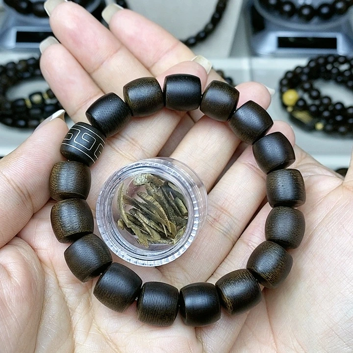 沉香沉香碎屑2****5越南芽庄白棋楠沉水老料1.2