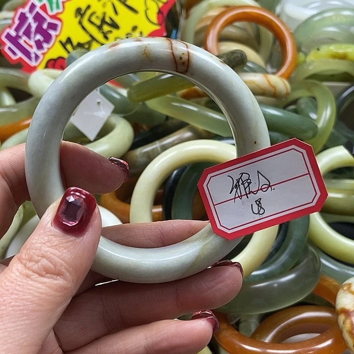 蛇纹石玉手镯未镶嵌雅*