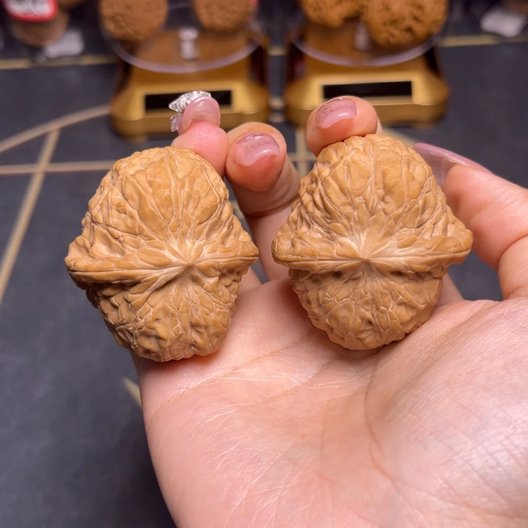文玩核桃吊坠全品对歪南瓜