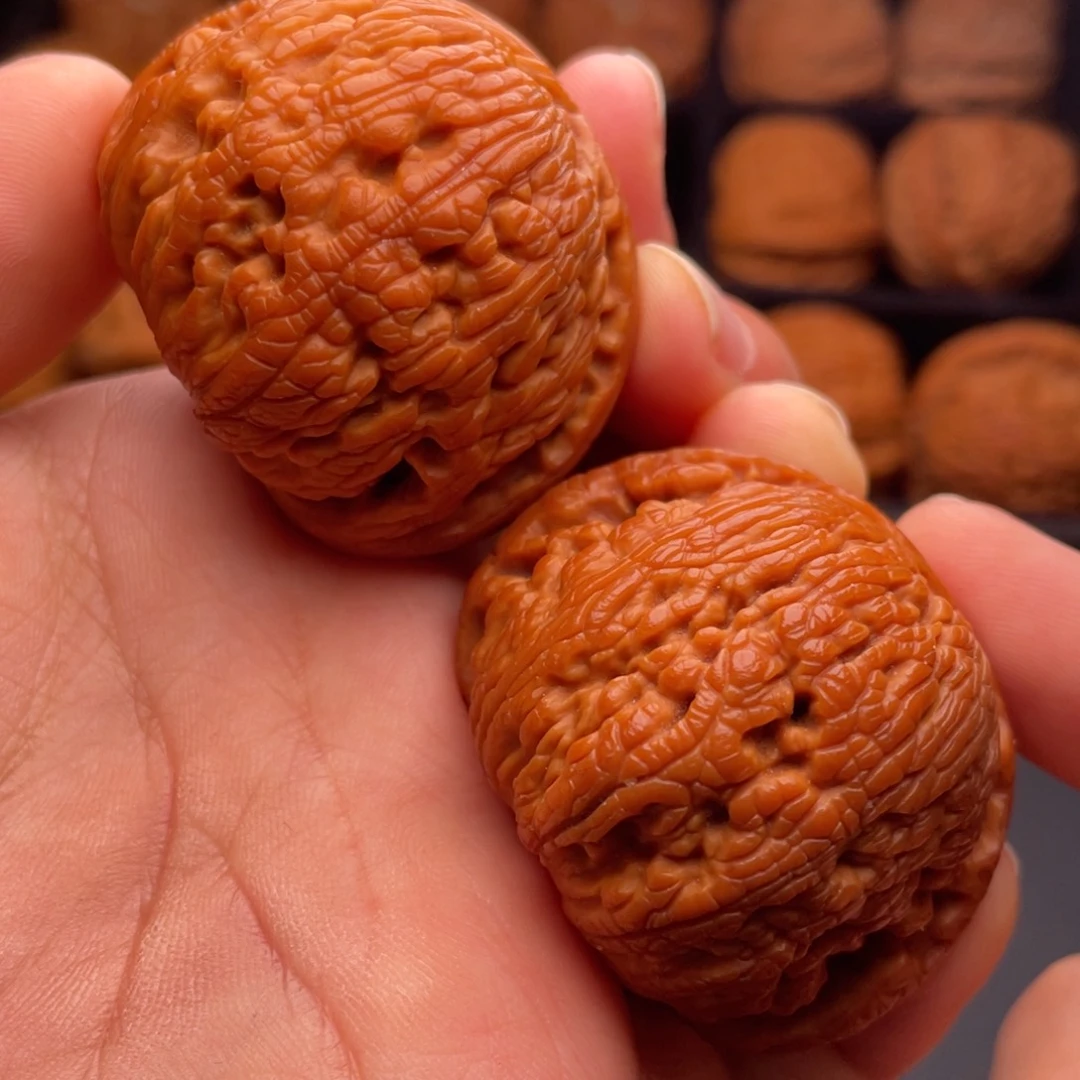 文玩核桃把件秦岭山脉