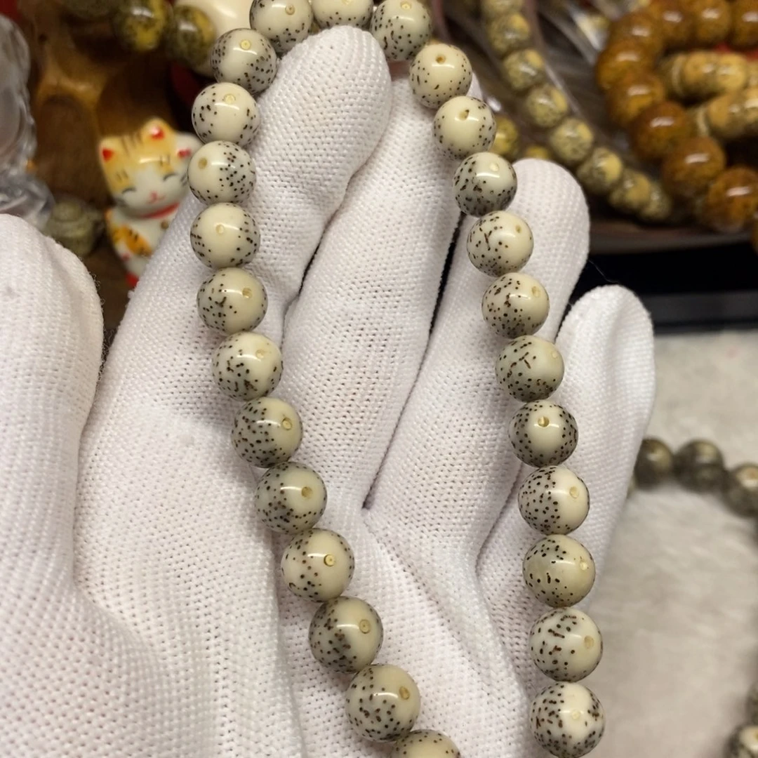 星月菩提手串瓷白9圆大眼睛