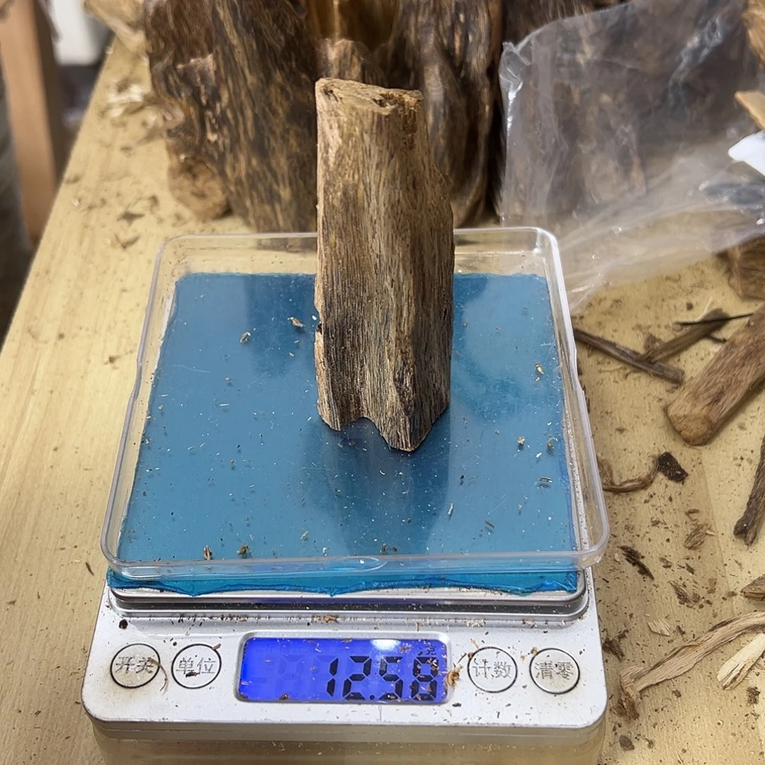 香料绿奇楠虫漏12克金沙叶