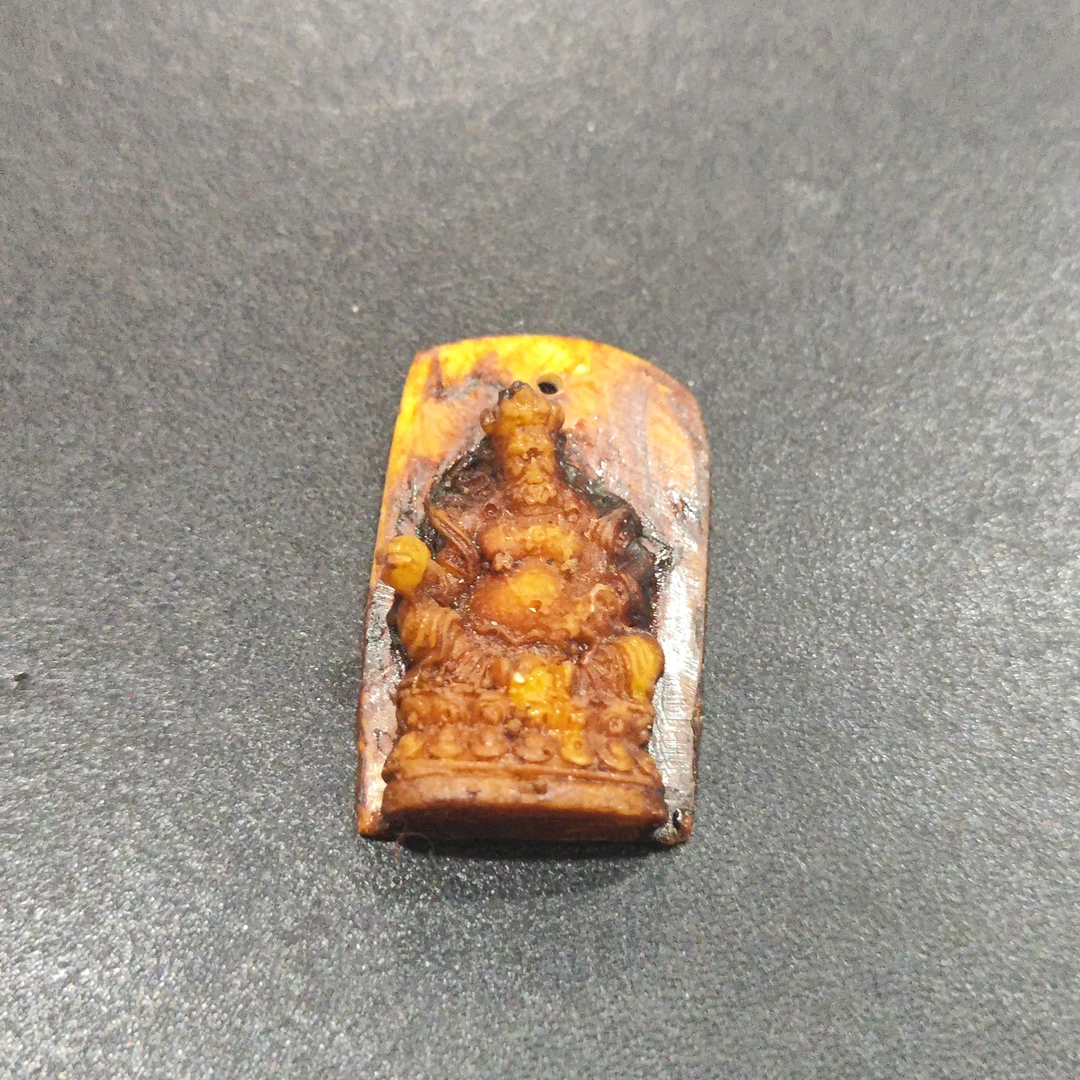 猛犸约3.7克雕刻件HZ1434