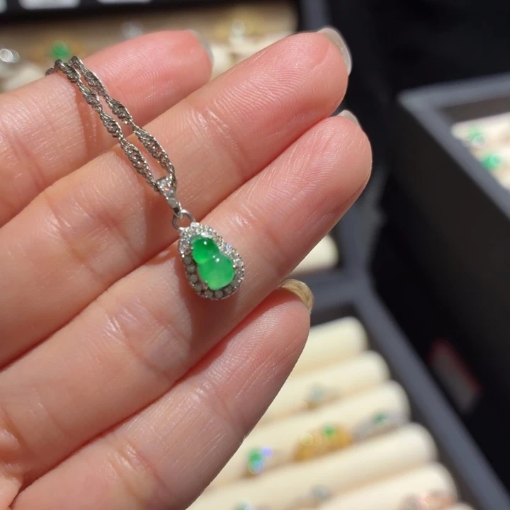 翡翠银S925镶嵌颈饰