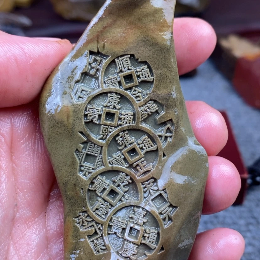 【闪购商品】原石雕刻手把件