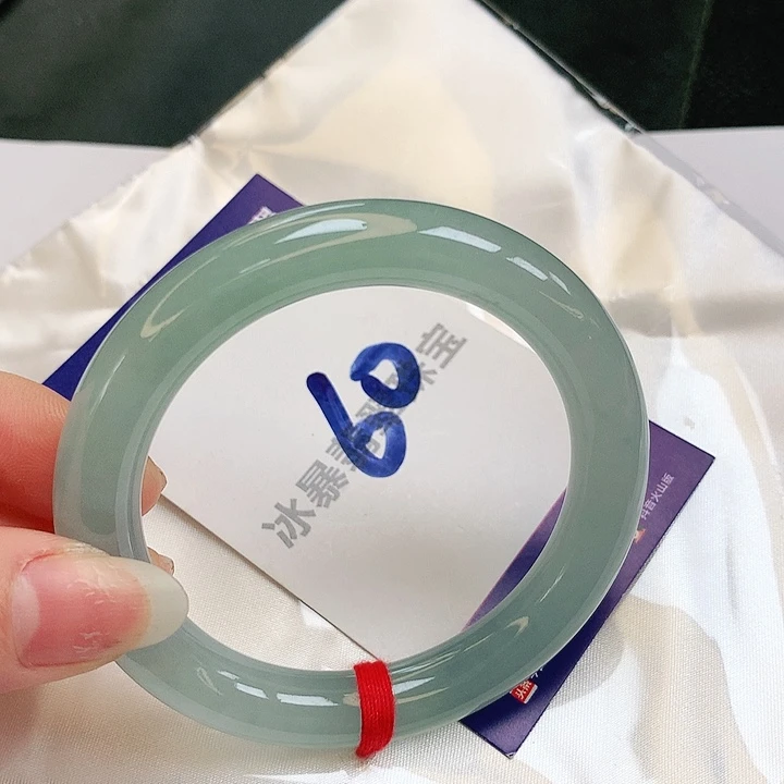 翡翠手镯未镶嵌缅甸天然a货翡翠