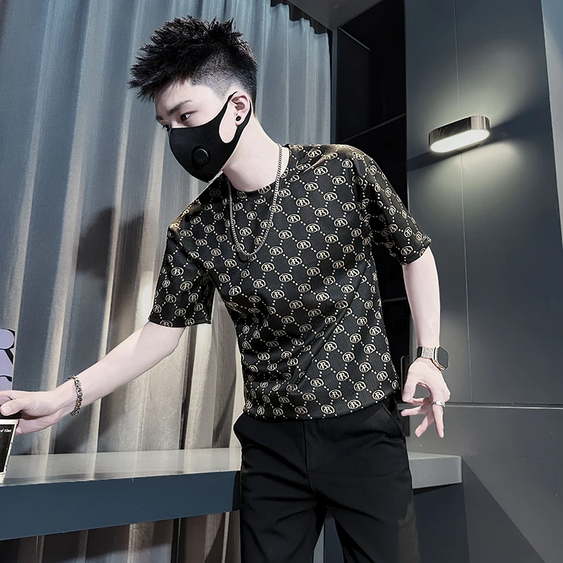 高级感男士夏季短袖2025新款满印花韩版修身中袖潮流痞帅男士上衣